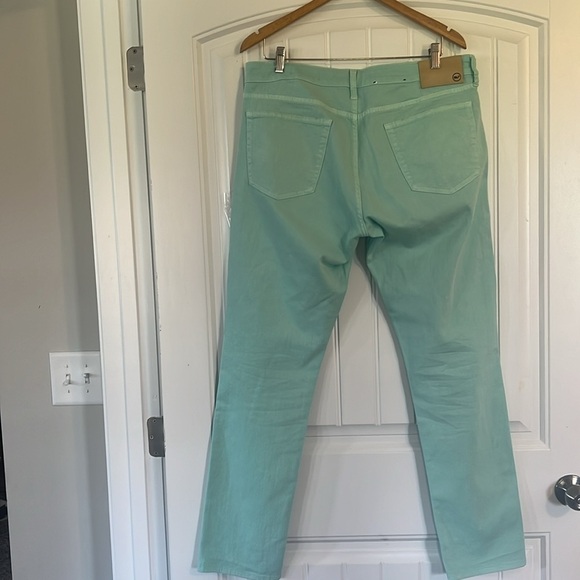 Vineyard Vines Jeans Size 35 x 32 - Picture 4 of 6